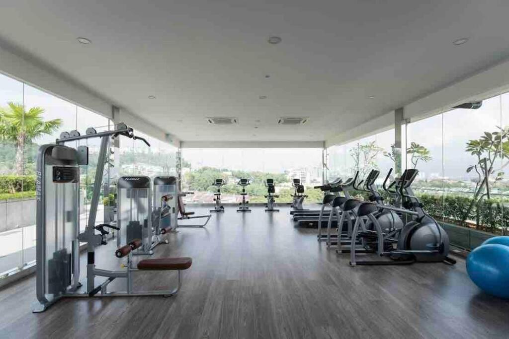 Apartment Suria North Kiara Wi-fi 500mbps 3km-desa Park